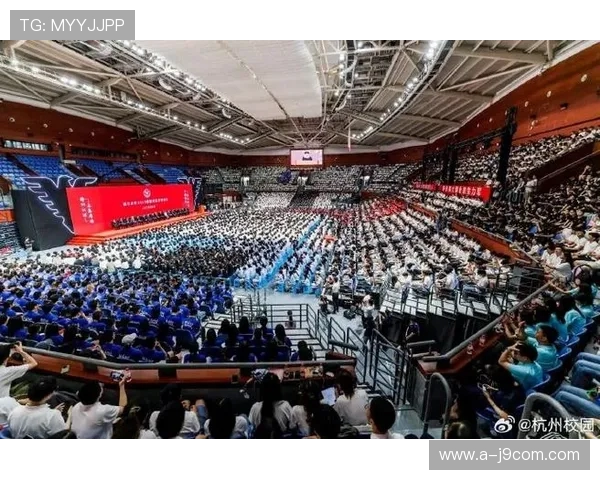 深入解析张林海足球生涯发展历程与多维成就全景呈现精彩故事汇聚